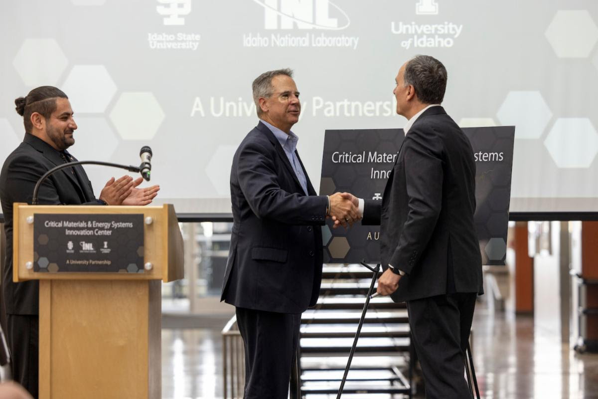 ISU and INL officials dedicated the Critical Materials and Energy Systems Innovation Center August 26