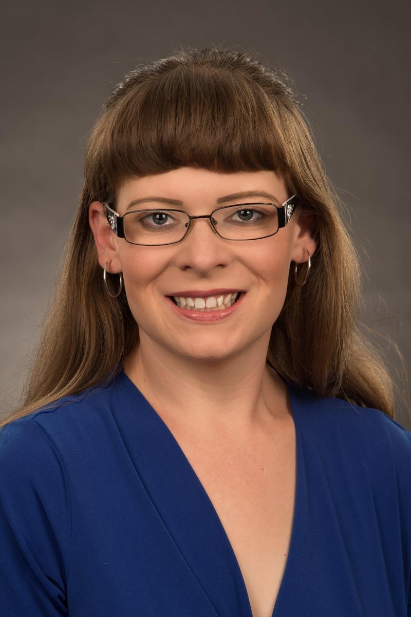 A photo of Stephanie Harris