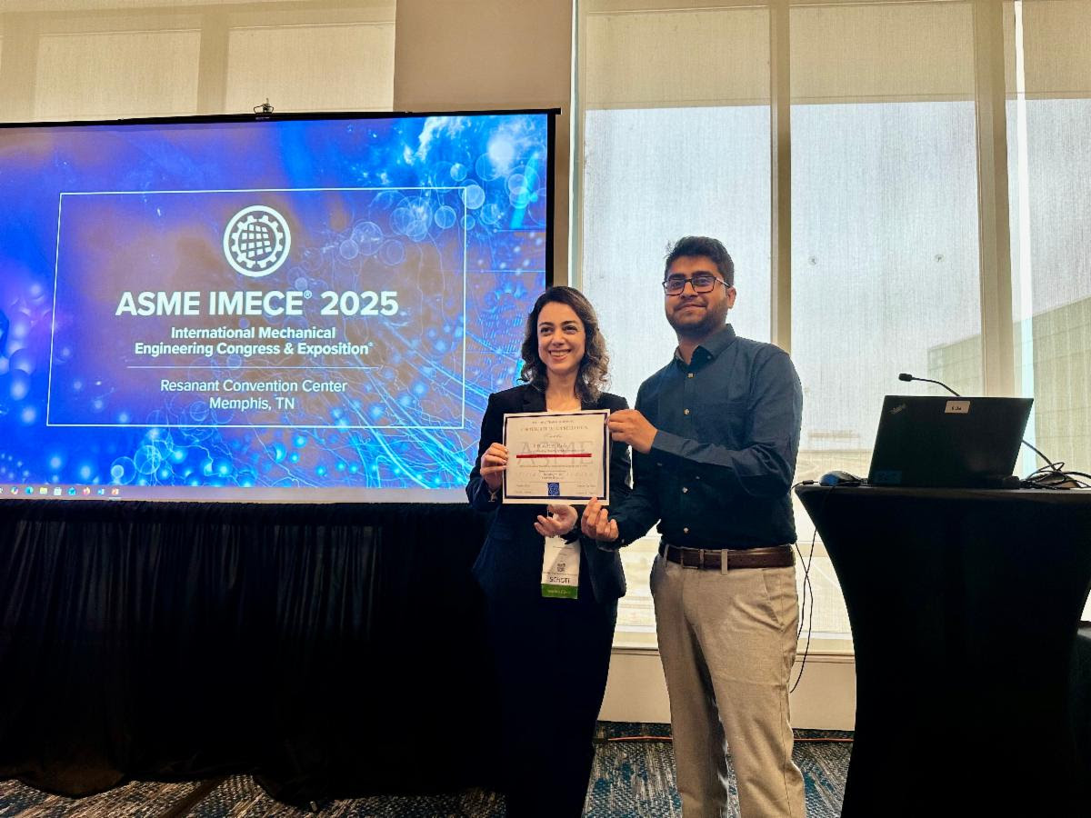 S M Nasim Uddin receives his Outstanding Student Presentation certificate at the at the ASME 2025 International Mechanical Engineering Congress and Exposition in Memphis, Tennessee.