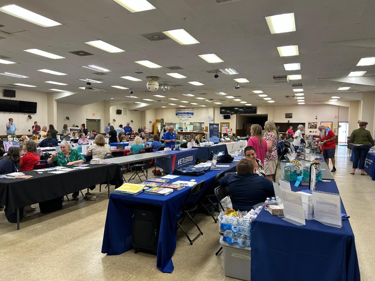 Resource tables and attendees.
