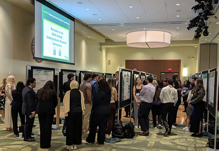 Students participating in the OneUSF Research Conference 