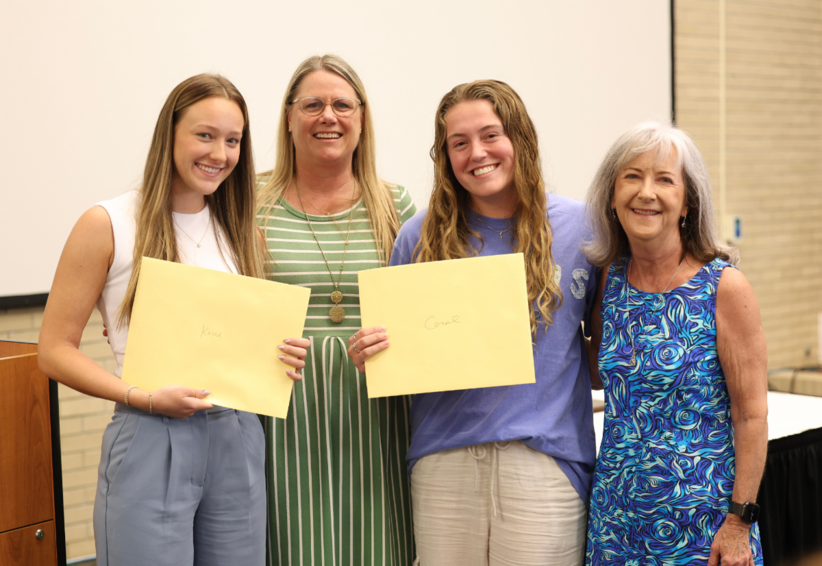 Sophia Grant, Coral Morley, Debra Dobbs and Cindy Mason