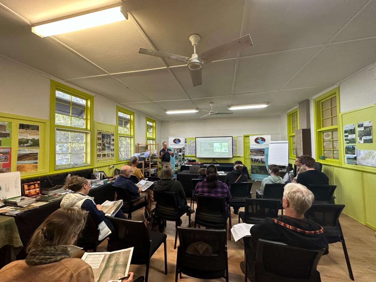 Reveg creek line classroom