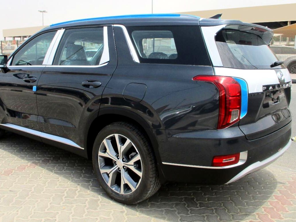LHD HYUNDAI PALISADE 3.8L V6 PETROL ROYAL AUTO