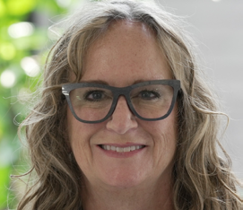 Amy Hewitt