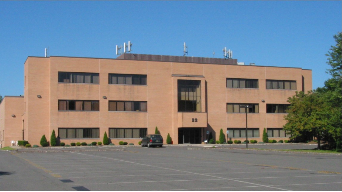 2022 22 Riverview Drive Bldg pic.jpg