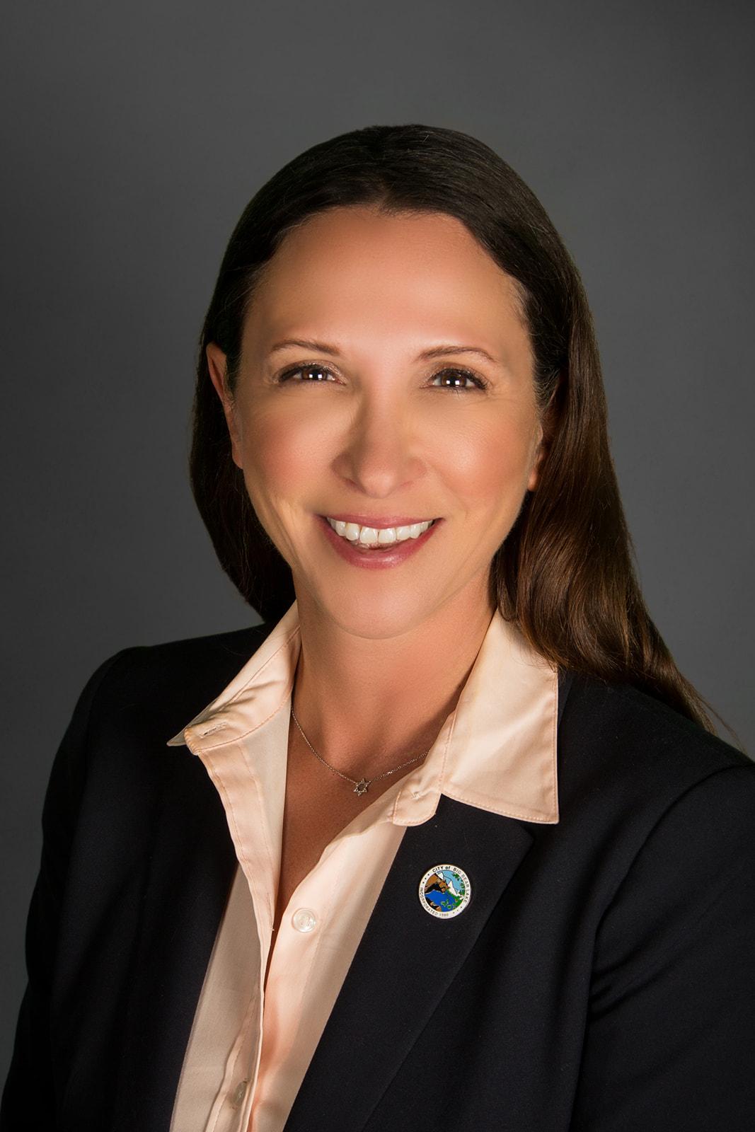 Portrait of Mayor Perri Melnick