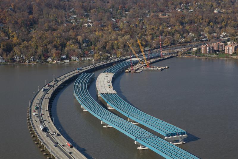Approach Spans under construction.  Photo courtesy of the New York State Thruway Authority