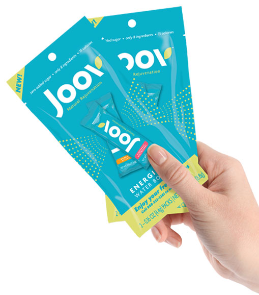 Joov Pouch in Hand