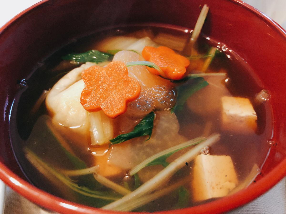 2020 Oshogatsu - bowl of ozoni - Vicky Murakami-Tsuda - Discover Nikkei Oshogatsu photo activity