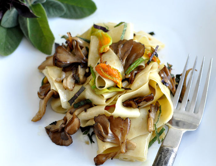 Maitake Mushrooms with Pasta