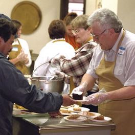 soup-kitchen-workers.jpg