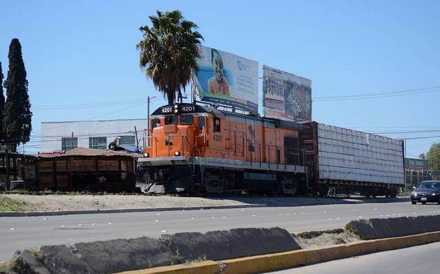 Proyecto-del-tren-interurbano.jpg