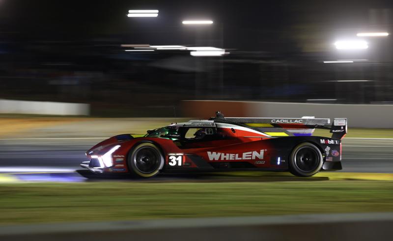Whelen Petit 25 Win