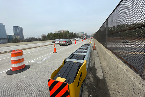 Reston Parkway Northbound lane closed