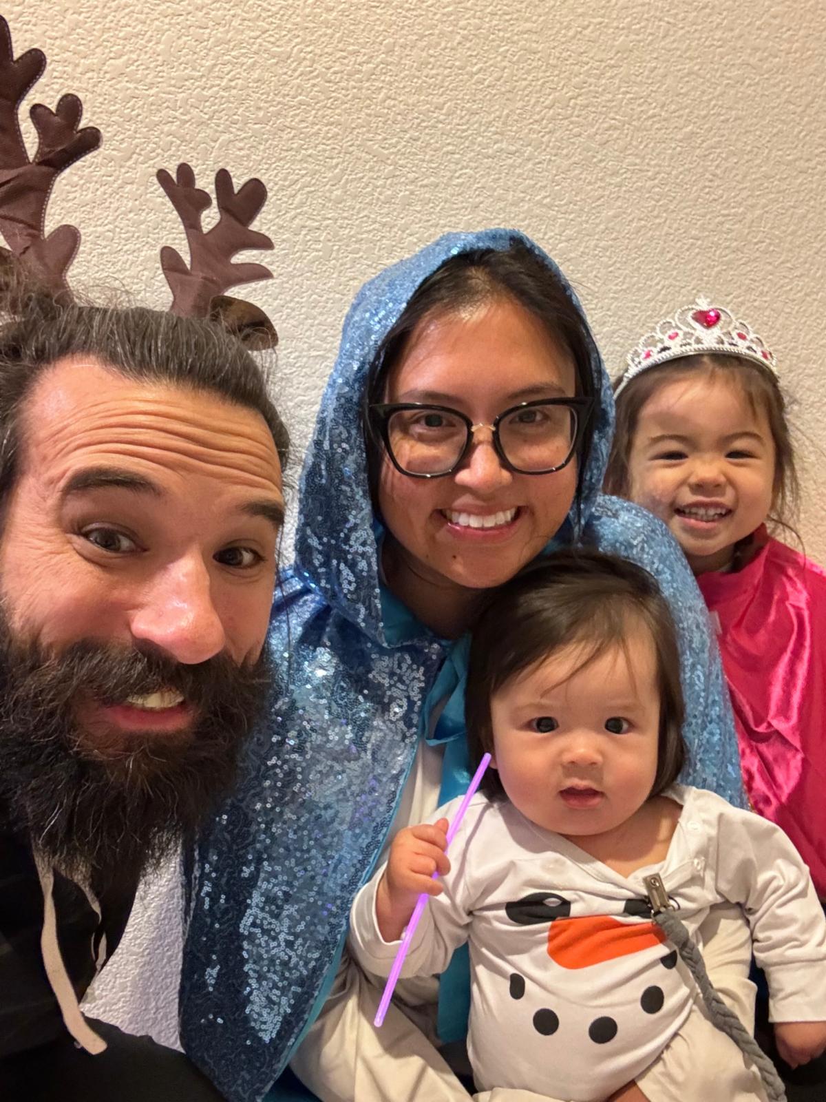 Liz Davis and family dressed as characters from Disney's Frozen