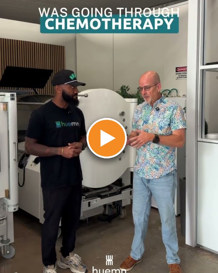 Watch David's story: David and Jay at the hyperbaric chamber at Huemn