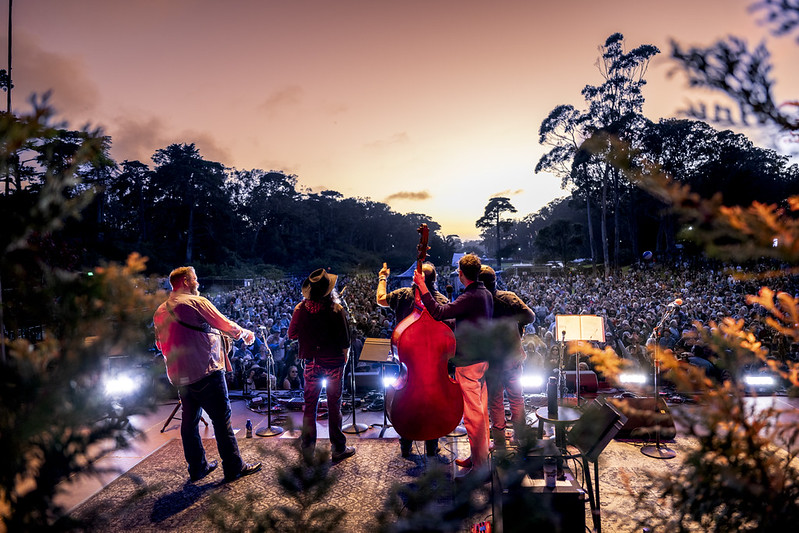 HARDLY STRICTLY BLUEGRASS to Add Alison Krauss, Sierra Hull to 2026 Lineup Image
