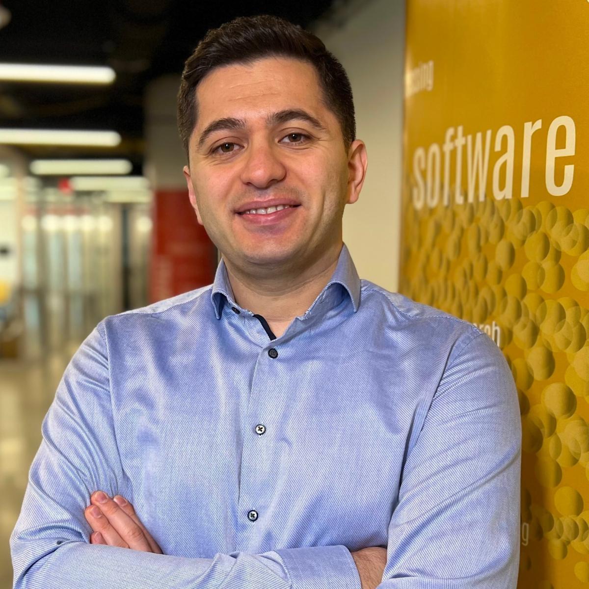 Can Firtina headshot