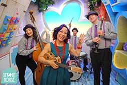 Lucy-Kalantari-Jazz-Cats