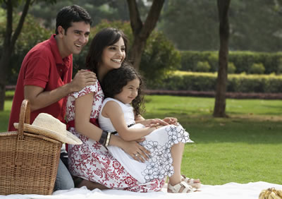 picnic-family-portrait.jpg