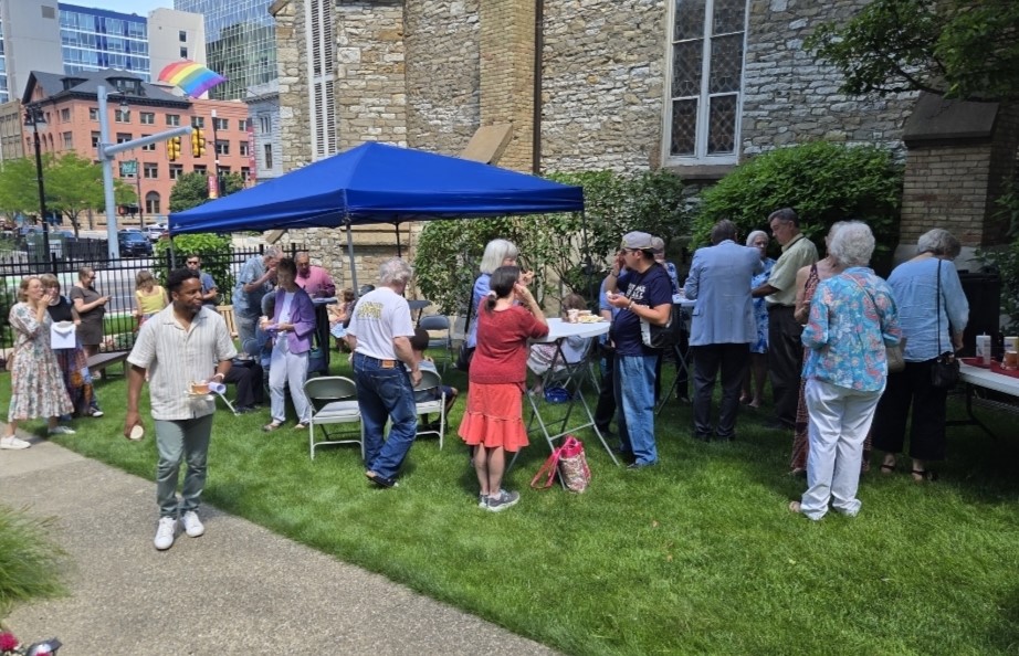 garden social hour