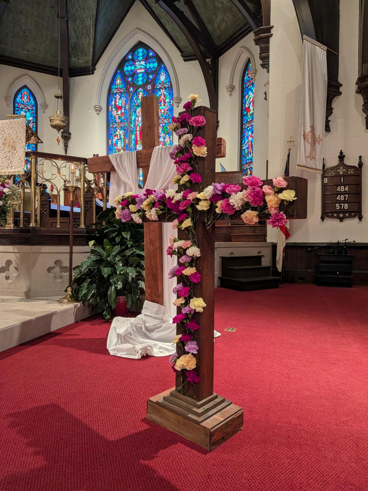 UTO flower cross
