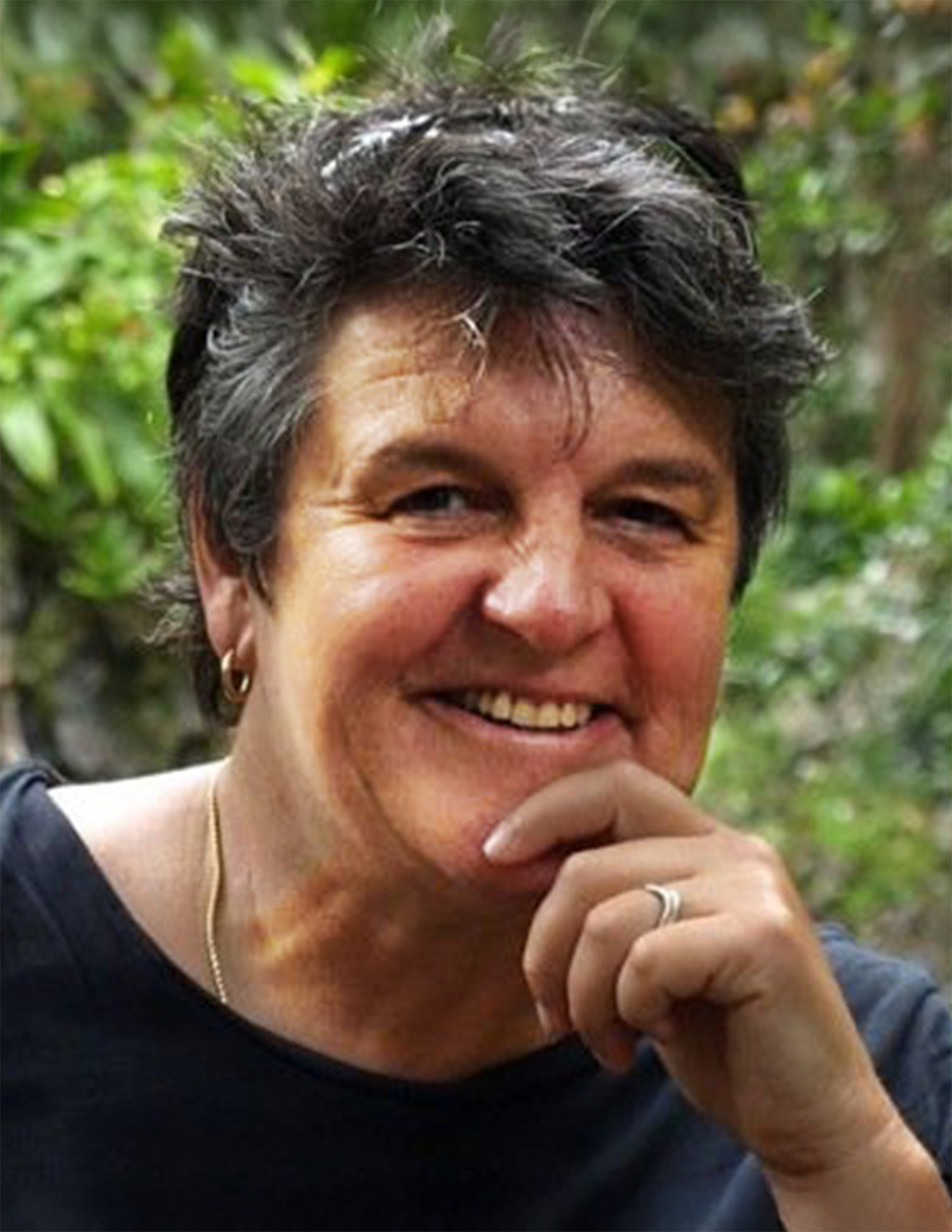 Pamela Schaffer head shot