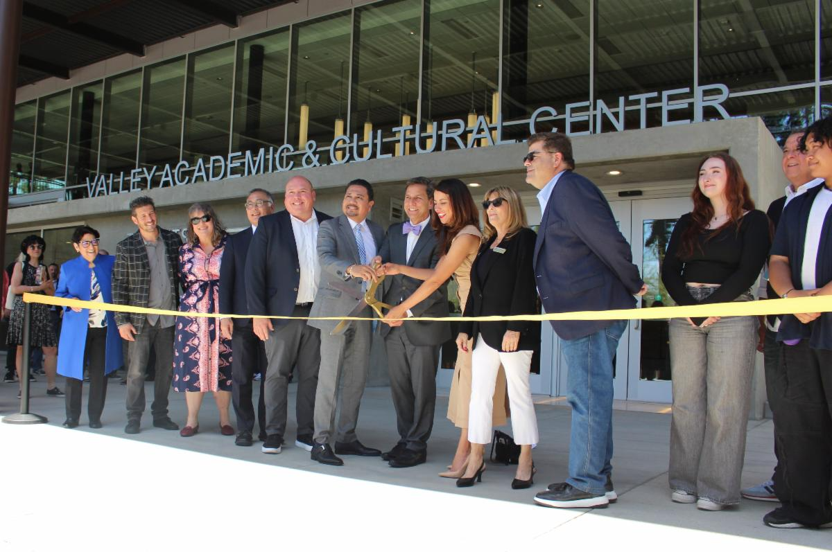 Pictured Left to Right: Arts Media and Design Dean Dr. Carmen Dominguez, Media Arts Department Chair Chad Sustin, Theatre and Dance Chair Jennifer Read, Interim Vice Chancellor and Chief Facilities Executive Dr. Leigh Sata, LACCD Board 2nd Vice President Steve Veres, LACCD Chancellor Dr. Alberto Roman, LAVC President Dr. Barry Gribbons, LACCD Board President Sara Hernandex, LACCD Board 1st Vice President Andra Hoffman, LACCD Trustee Dr. Gabriel Buelna, LAVC Journalism student Kaia Mann, Journalism Chair Bill Dauber, and LAVC Student Tyler Oni Saisrinal.