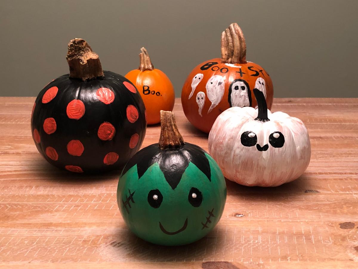 Photo of pumpkin painting