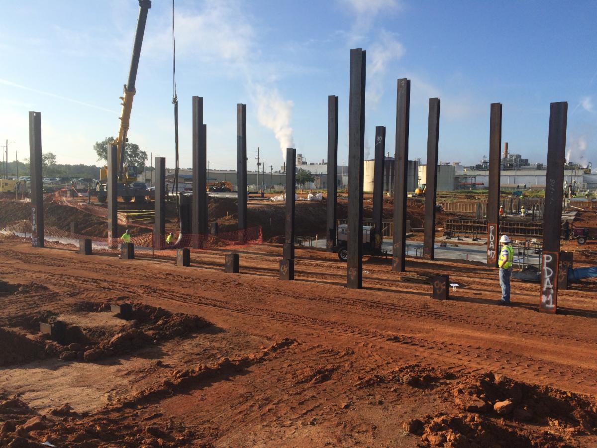 Steel h-piles