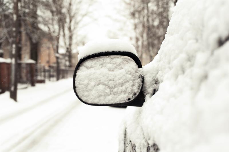 mirror_snow_car.jpg