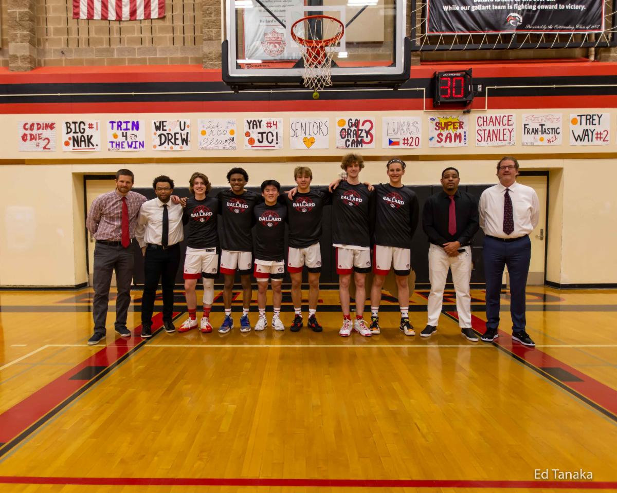 20220202 senior night-31.jpg