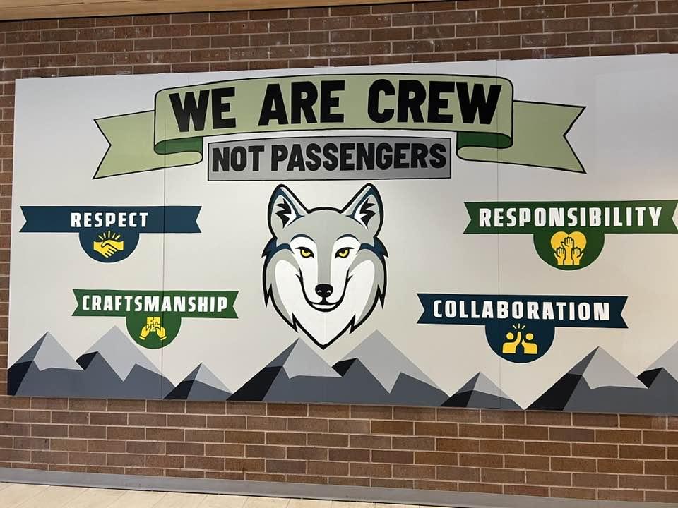 Tollgate mural reminds students of crew actions