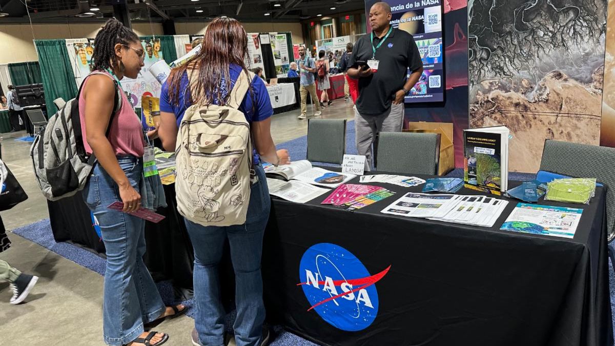 Visitors to the 2024 Ecological Society of America annual meeting. 