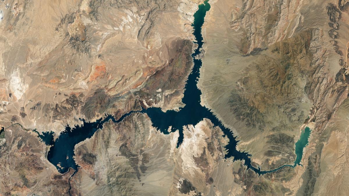 Natural color image of Lake Mead captured by Landsat 8 on July 3 2022