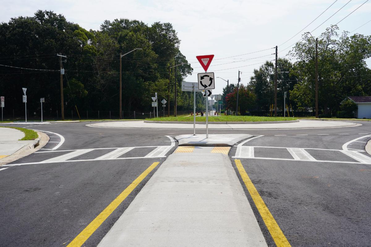 Newly constructed roundabout on West Spencer Field Road at the Giddens Lane intersection