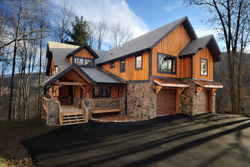 Banner Elk Luxury Rental 6 Master Suites Sleeps 24