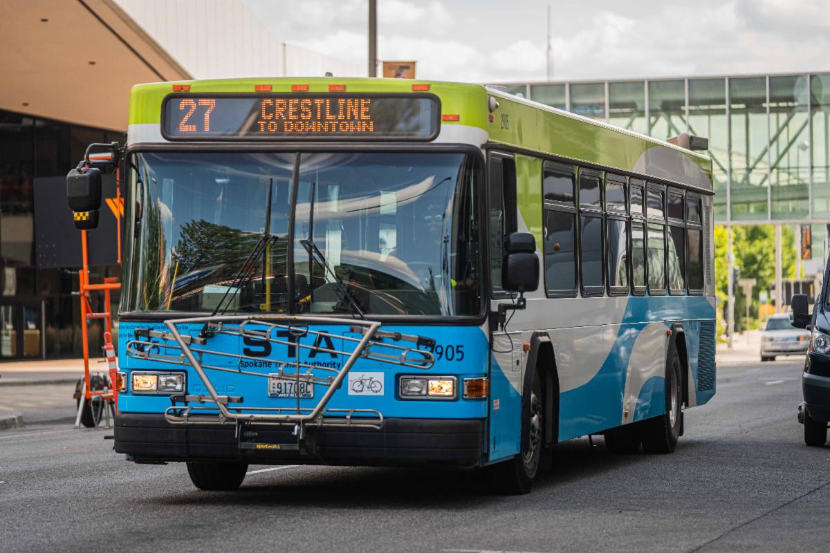 A photo of an STA bus in traffic