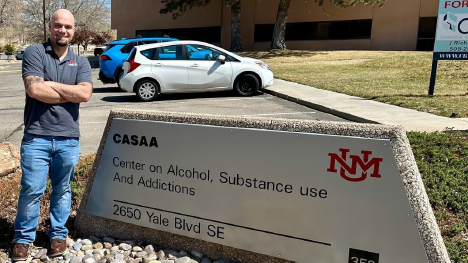 Dr Joshua Grubbs at University of New Mexico