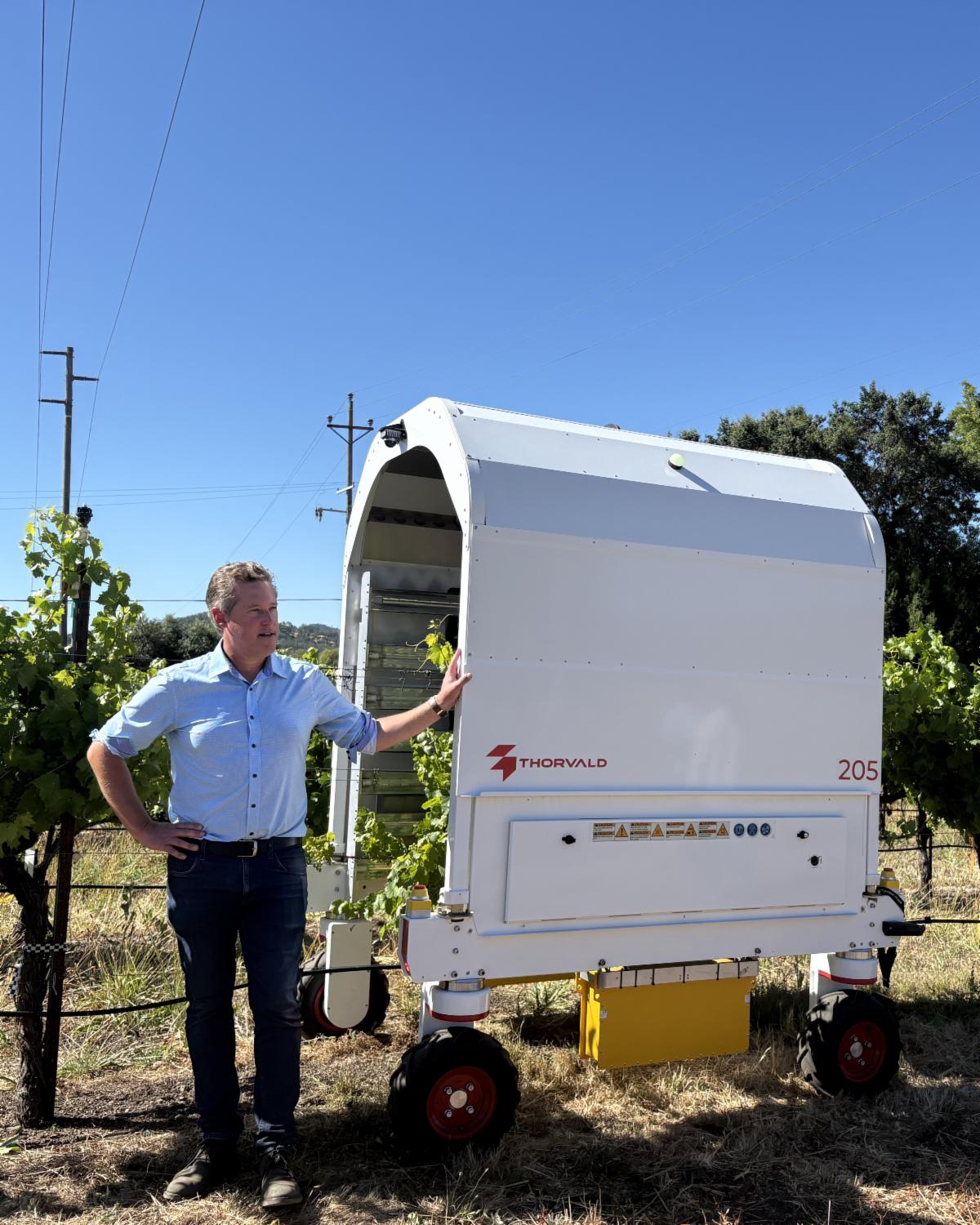 Autonomous robot that treats grapevines with UV-C light to control powdery mildew