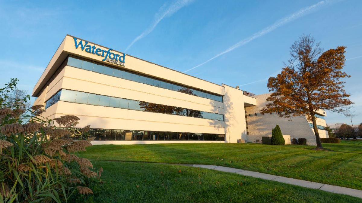 Troy Office Exterior_Small.jpg