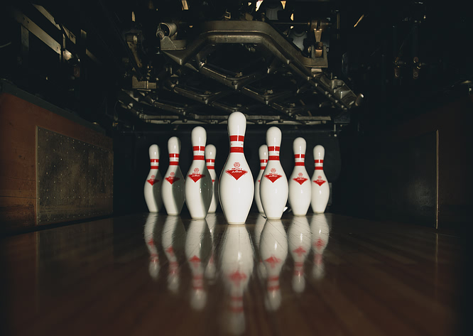 bowling_pins.jpg