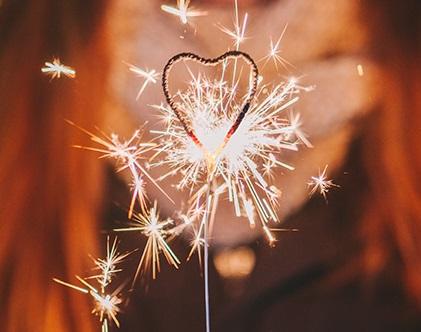Image of a heart shaped sparkler