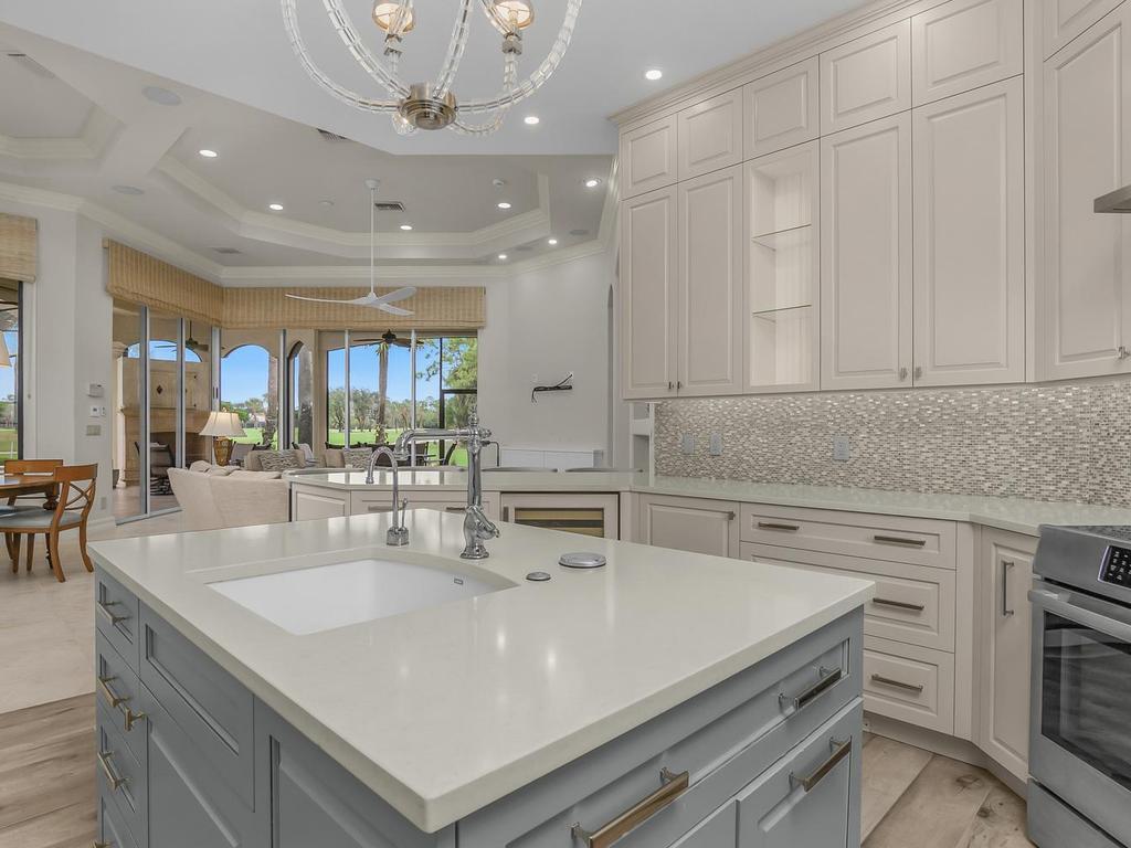 9441 Lakebend Preserve Ct