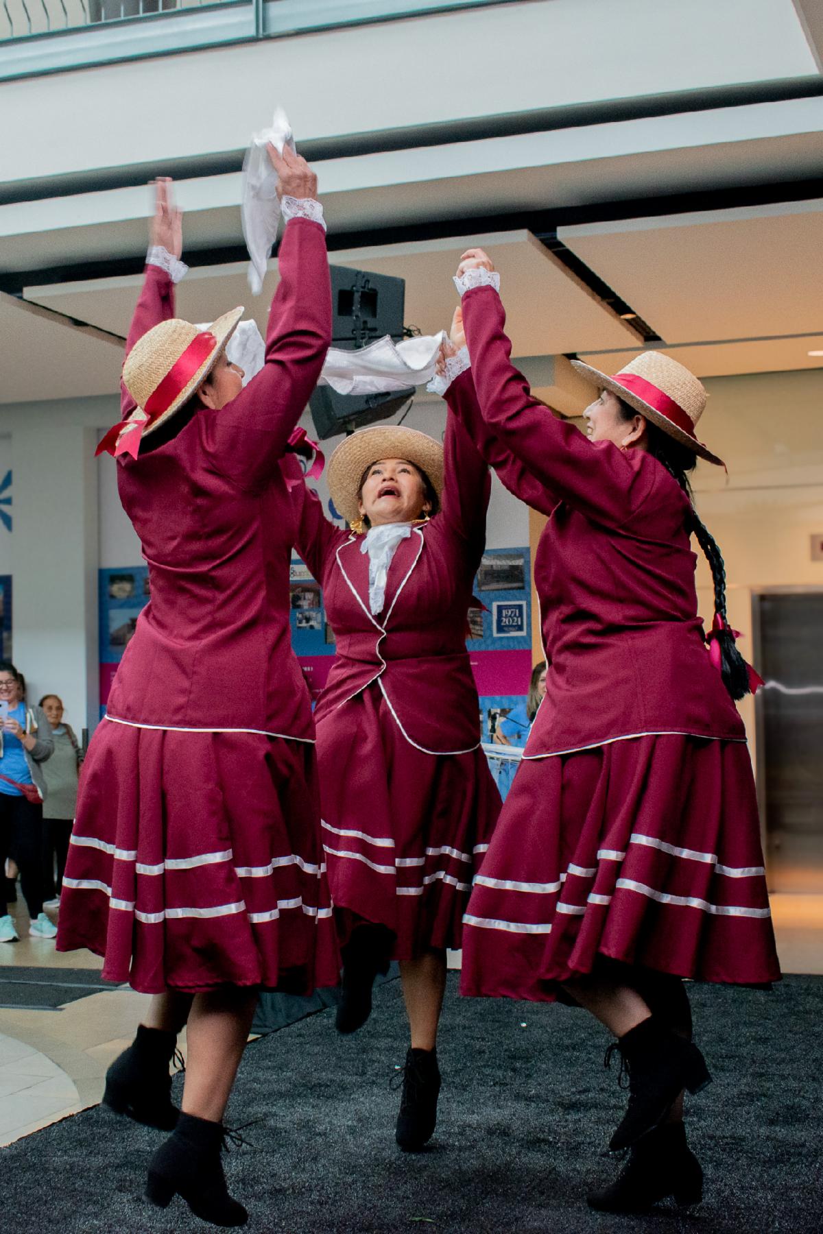 Peruvian Dance Group
