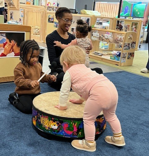 Family Support Center music class