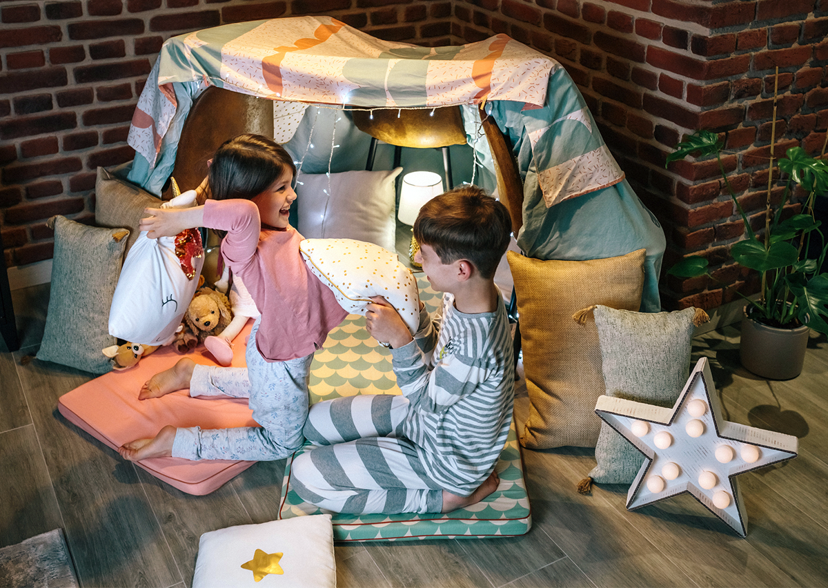 Kids pillow fort