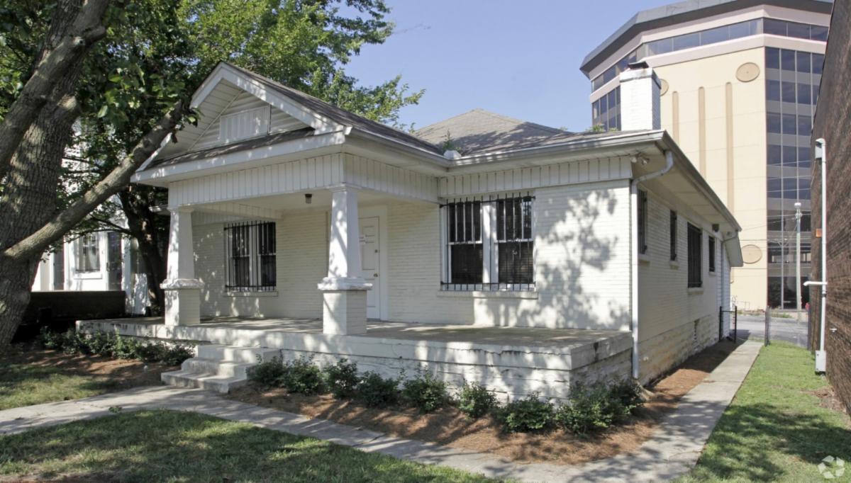 49 Music Square East, Stand-Alone