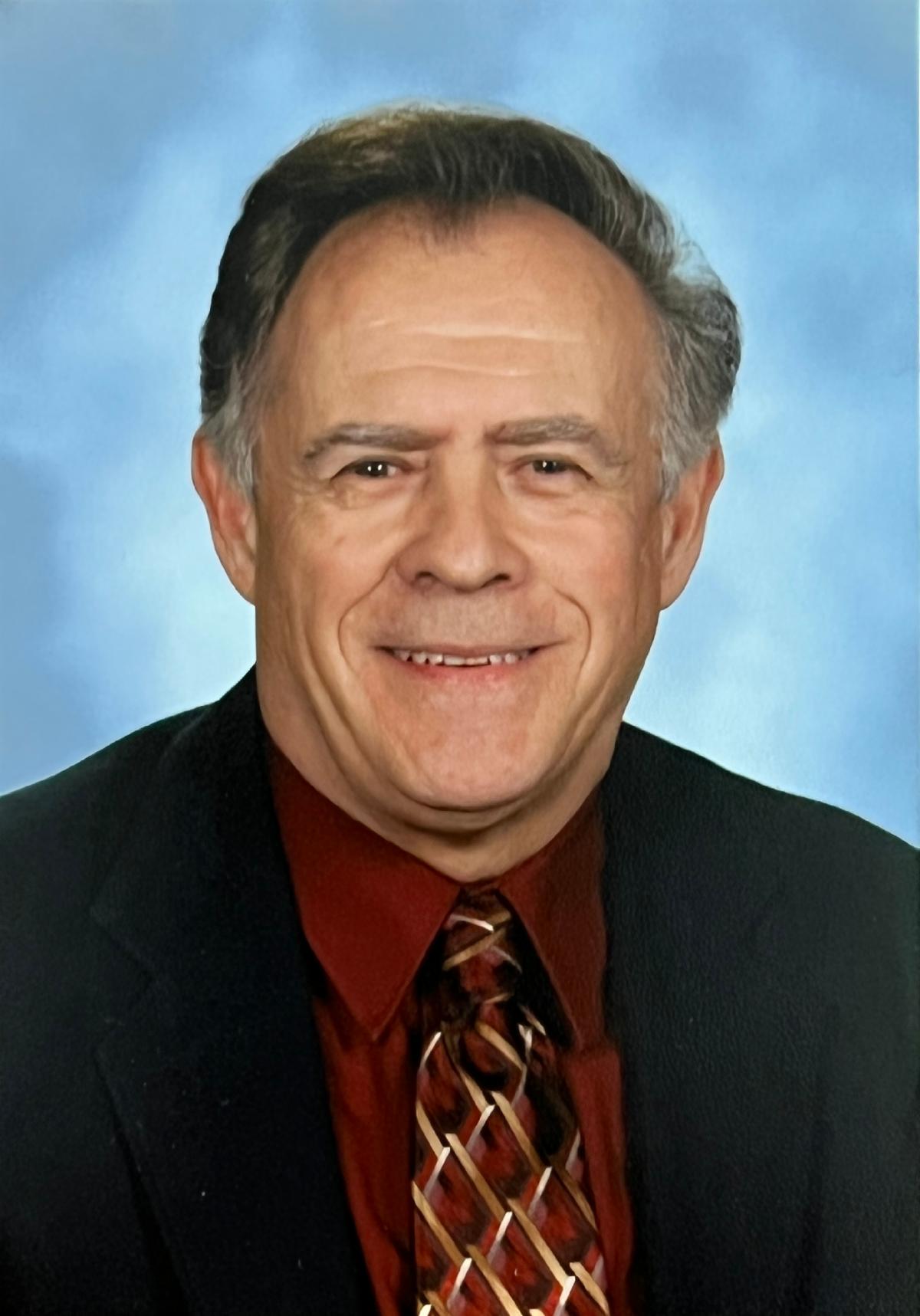 Wintz Ray Mortuary - 9drwpfm